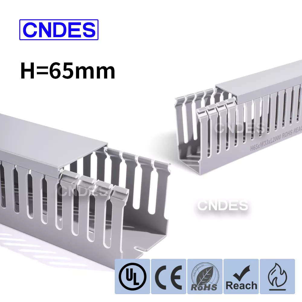 65 mm høyde med slisset PVC industriledningskanal